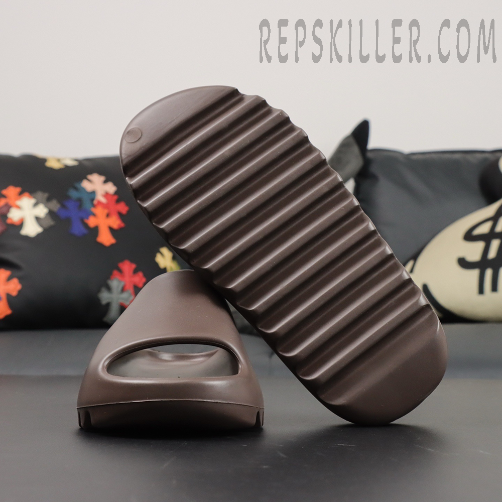 Yeezy Slides Soot Replica