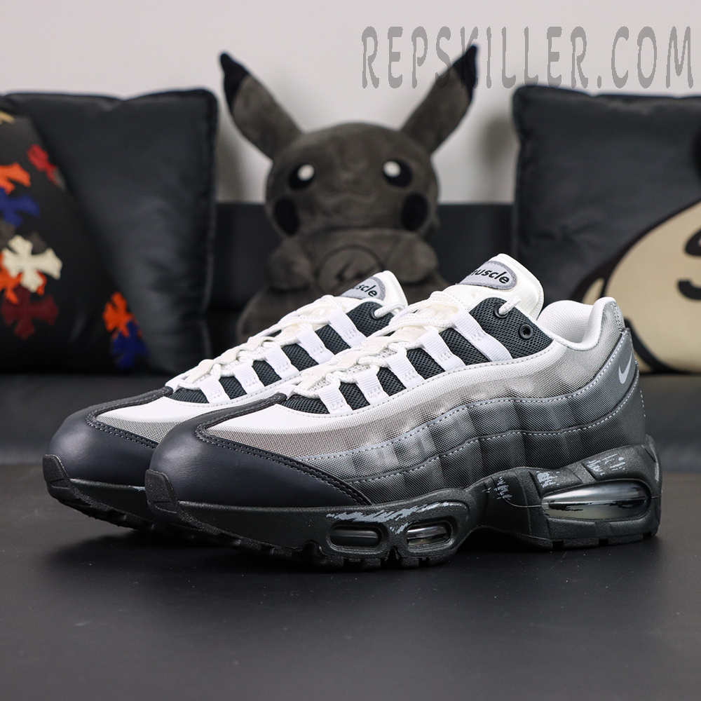 Yu-Gi-Oh-x-Nike-Air-Max-Muscle-95-QS-Jonouchi2.jpg.webp Yu Gi Oh X Air Max Muscle 95 Qs Jonouchi