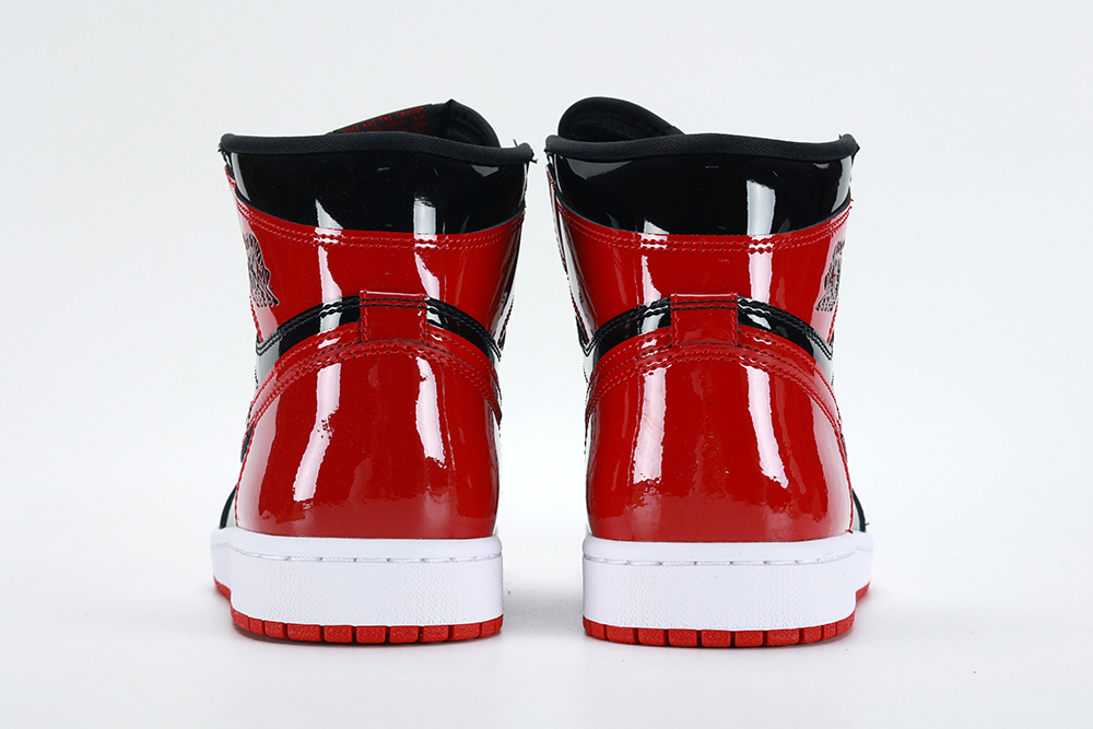 Air Jordan 1 Retro High Og Patent Bred – Image 4 Air Jordan 1 Retro High OG 'Patent Bred' replica