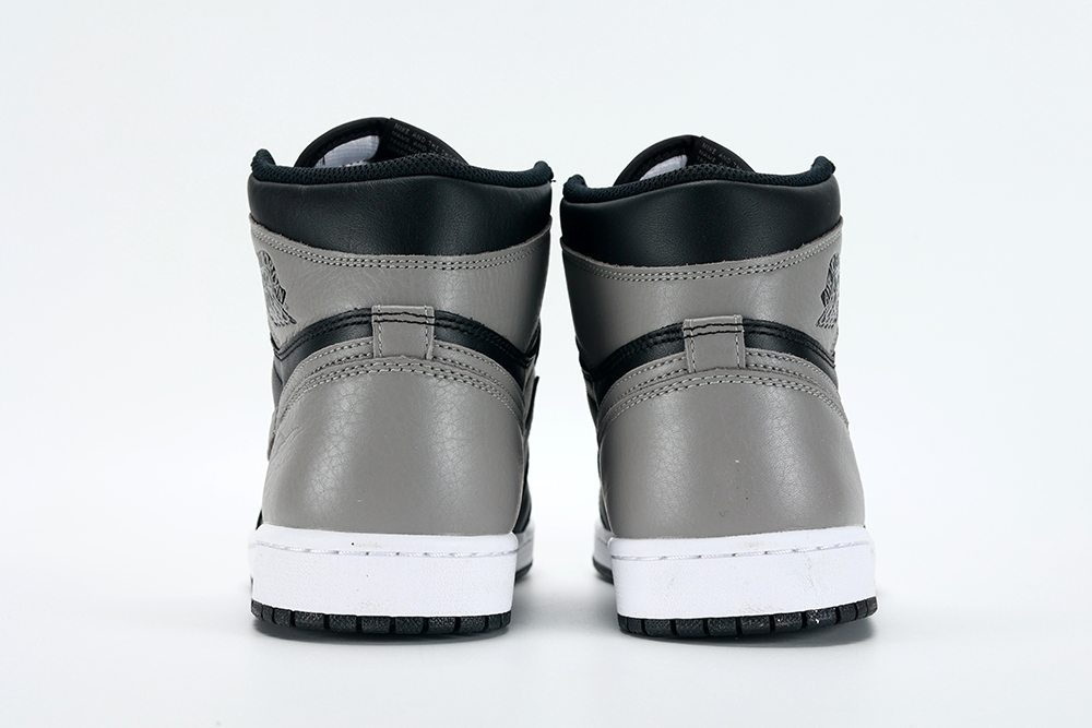 Air Jordan 1 Retro High Og Shadow 2018 – Image 4 Air Jordan 1 Retro High OG 'Shadow' 2018 replica