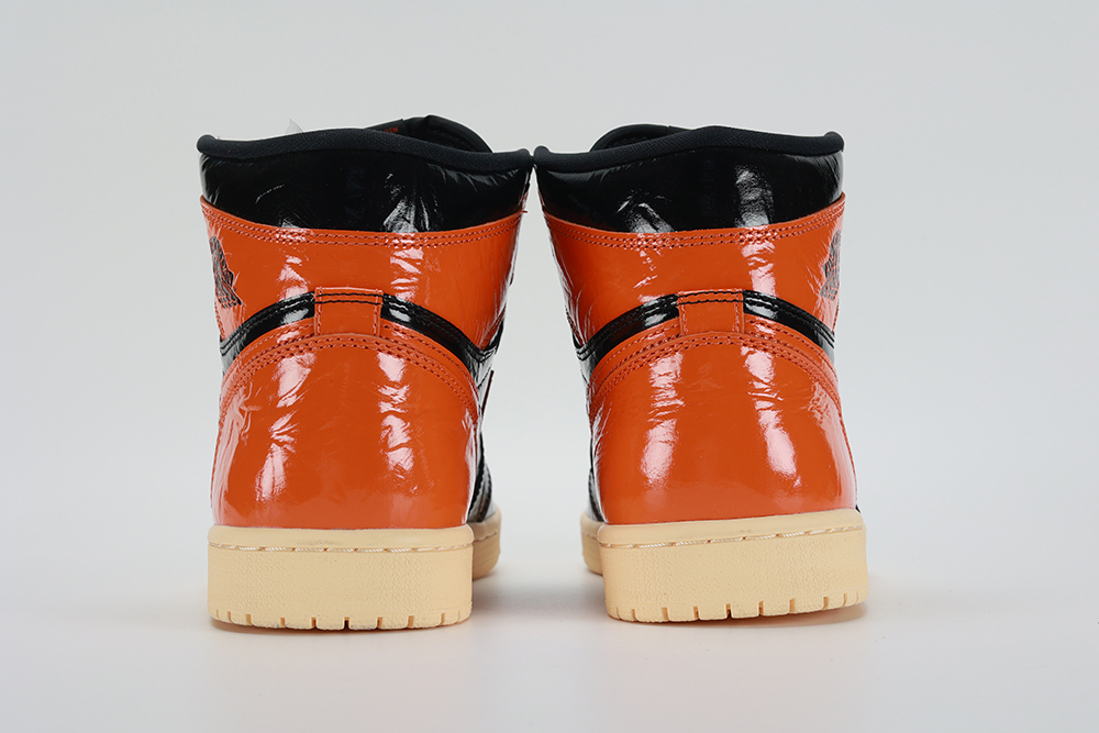 Air Jordan 1 Retro High Og Shattered Backboard 3 0 – Image 4 Air Jordan 1 Retro High OG 'Shattered Backboard 3.0' replica