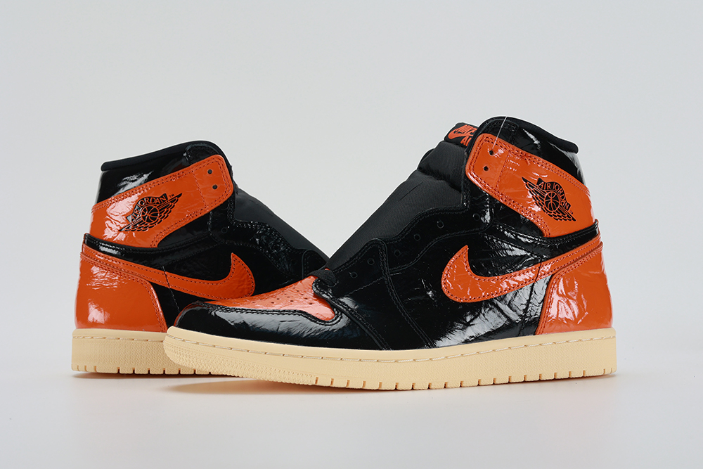 Air Jordan 1 Retro High Og Shattered Backboard 3 0 – Image 2 Air Jordan 1 Retro High OG 'Shattered Backboard 3.0' replica