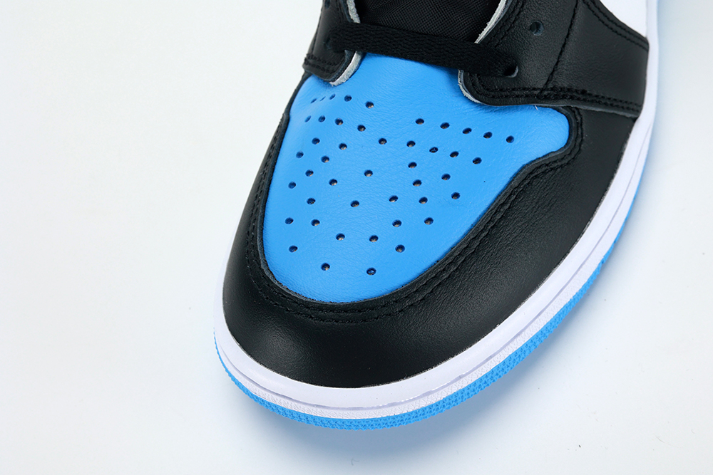 air-jordan-1-retro-high-og-‘unc-toe-replica-1webp88.webp Air Jordan 1 Retro High Og Unc Toe