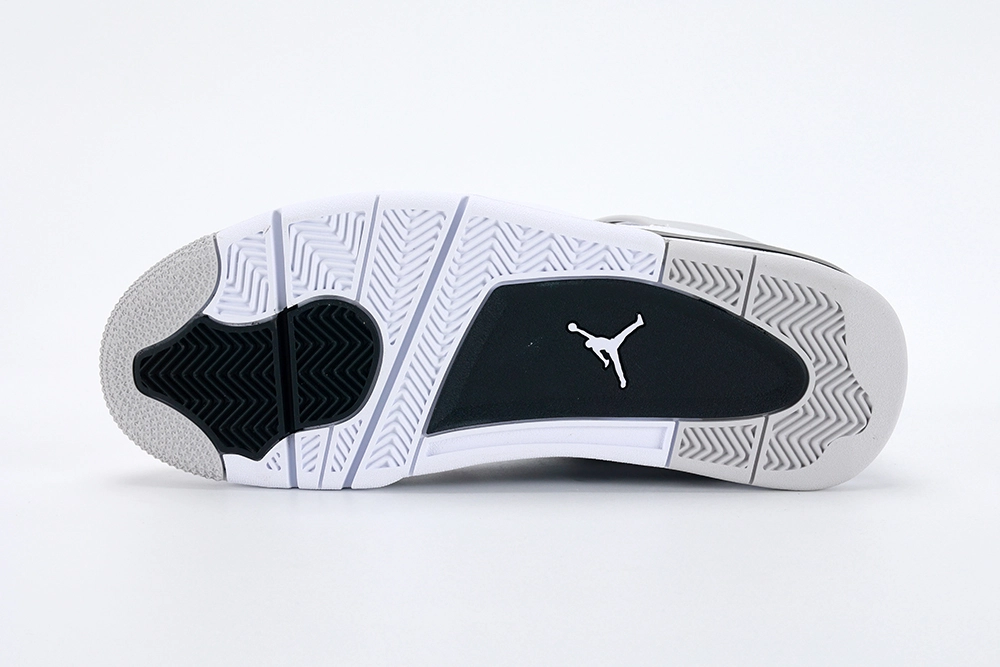 Air Jordan 4 Retro Military Black