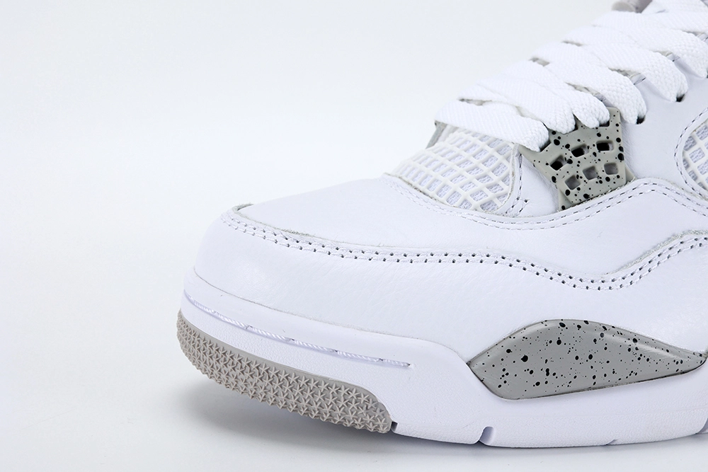 Air Jordan 4 Retro White Oreo