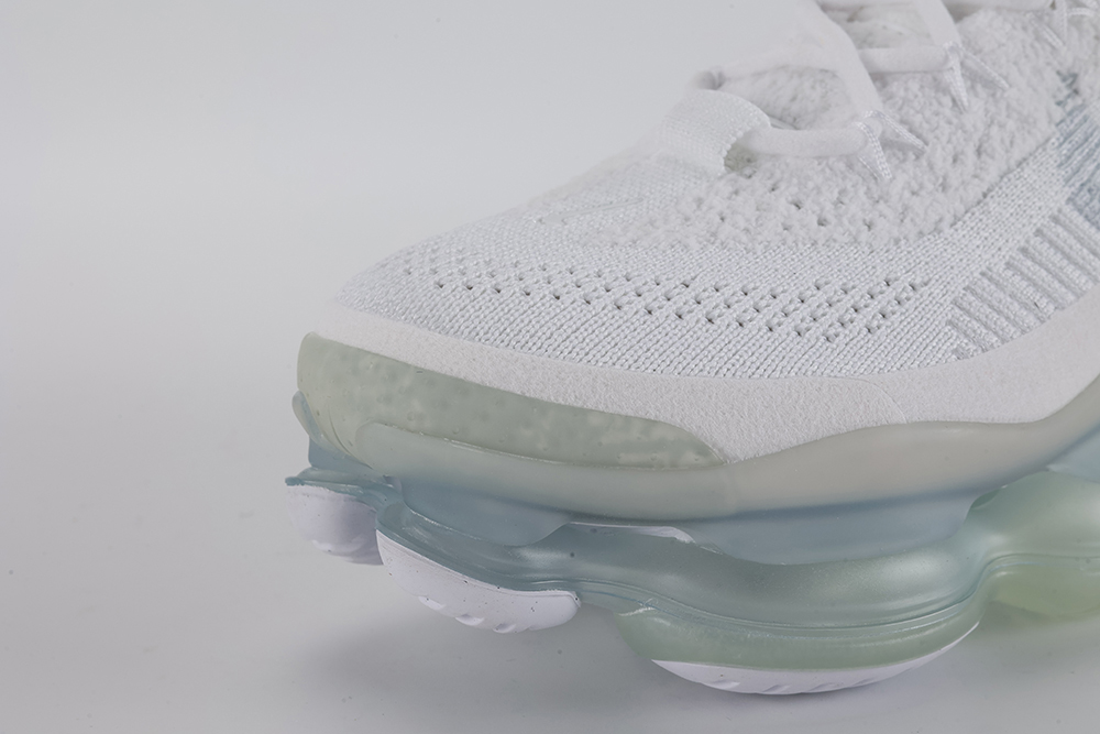 air-max-scorpion-flyknit-white-football-grey-replica-4.jpg Air Max Scorpion Flyknit White Football Grey Replica