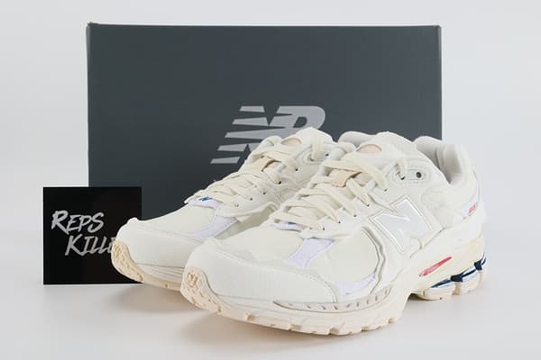 2002R Protection Pack Sea Salt – Image 1 2002R 'Protection Pack - Sea Salt' Replica