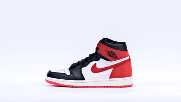 Air Jordan 1 Retro High Og Best Hand In The Game Track Red Replica – Image 3 Air Jordan 1 Retro High Og Best Hand In The Game Track Red Replica