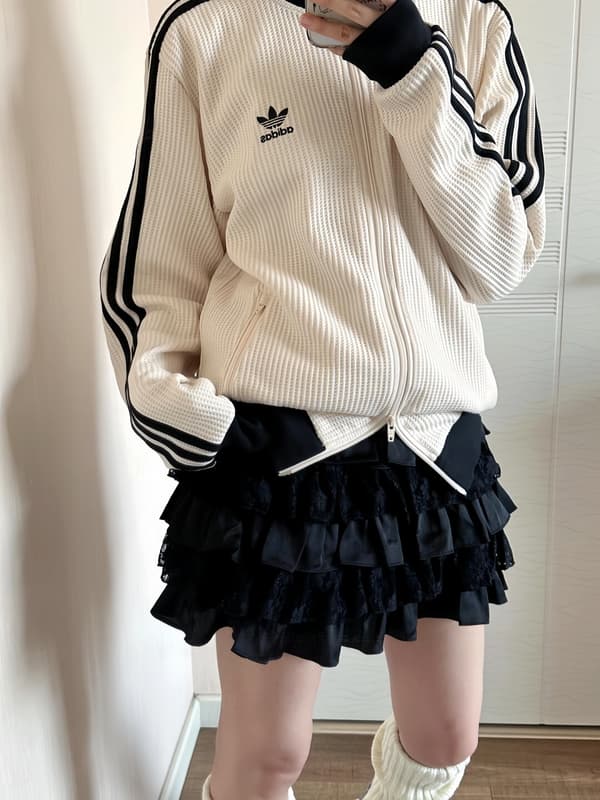 Adidas Trefoil Waffle Textured Jacket White – Image 1 Adidas Trefoil Waffle Textured Jacket White