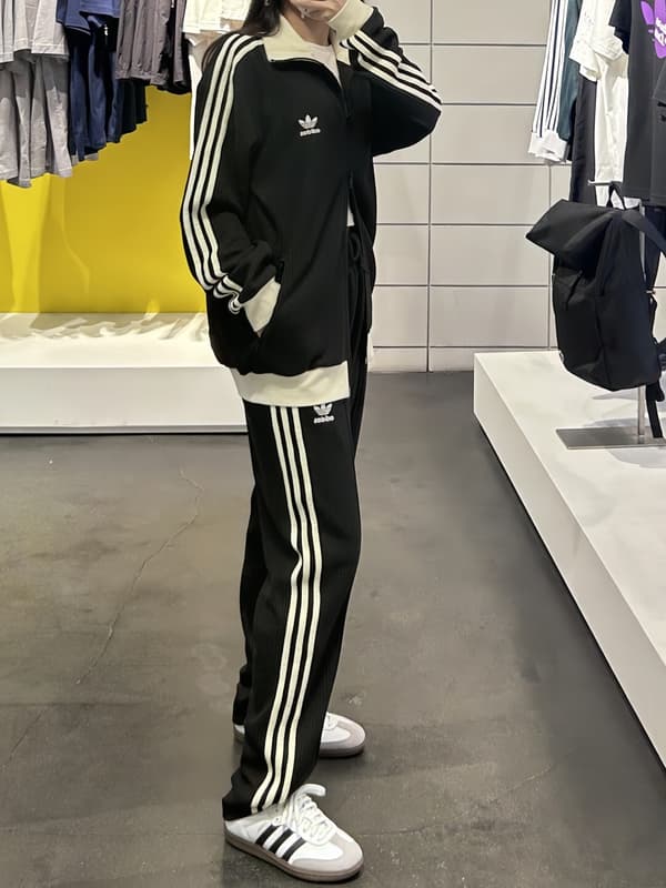 Adidas Trefoil Waffle Textured Jacket Black 2 – Image 2 Adidas Trefoil Waffle Textured Jacket Black 2
