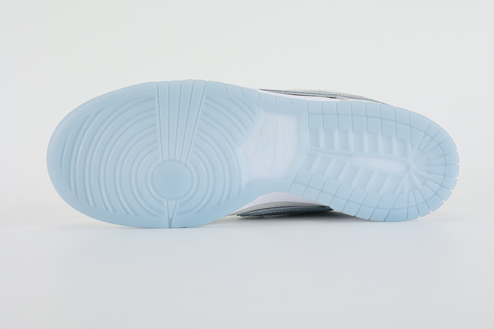 Sb Dunk Low White Lobster Friends And Family