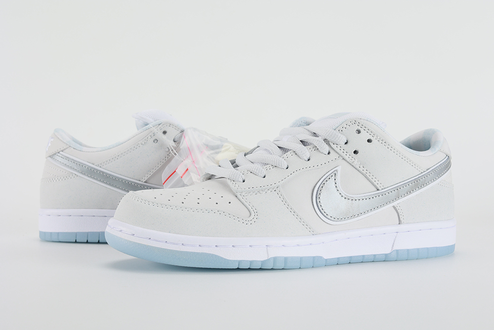 Sb Dunk Low White Lobster Friends And Family