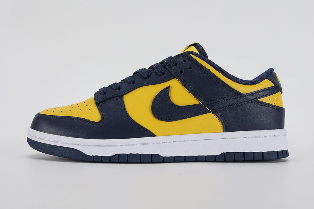 dunk-low-michigan-replica-2.webp Dunk Low Michigan