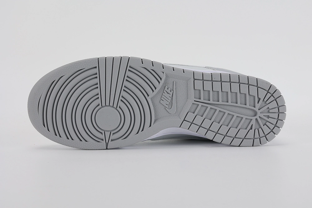 Dunk Low Pure Platinum Wolf Grey – Image 4 dunk-low-'pure-platinum-wolf-grey'-replica