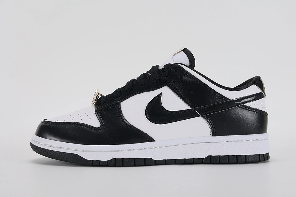 dunk-low-se-world-champ-replica-2.webp Dunk Low Se World Champ