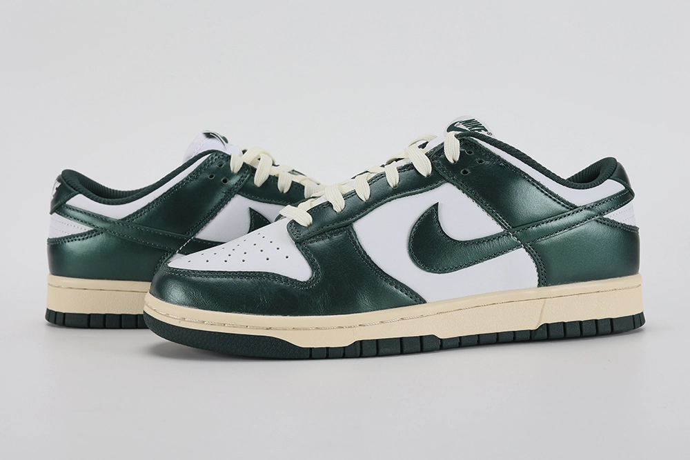 Dunk Low Vintage Green