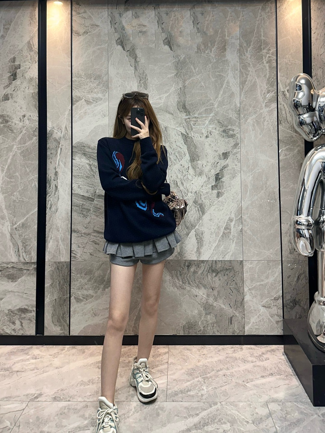 Year Of The Snake G Letter Sweater &ndash; Image 8