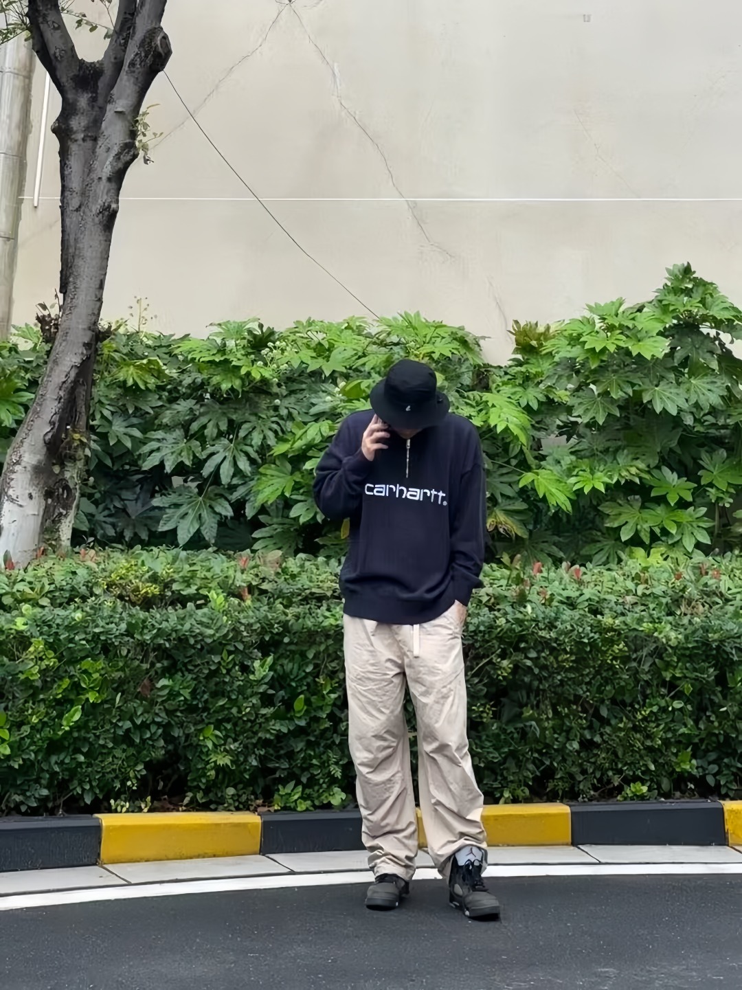 Carhartt Lettering Half Zip Sweater Black – Image 1 Carhartt Lettering Half Zip Sweater Black – Image 1