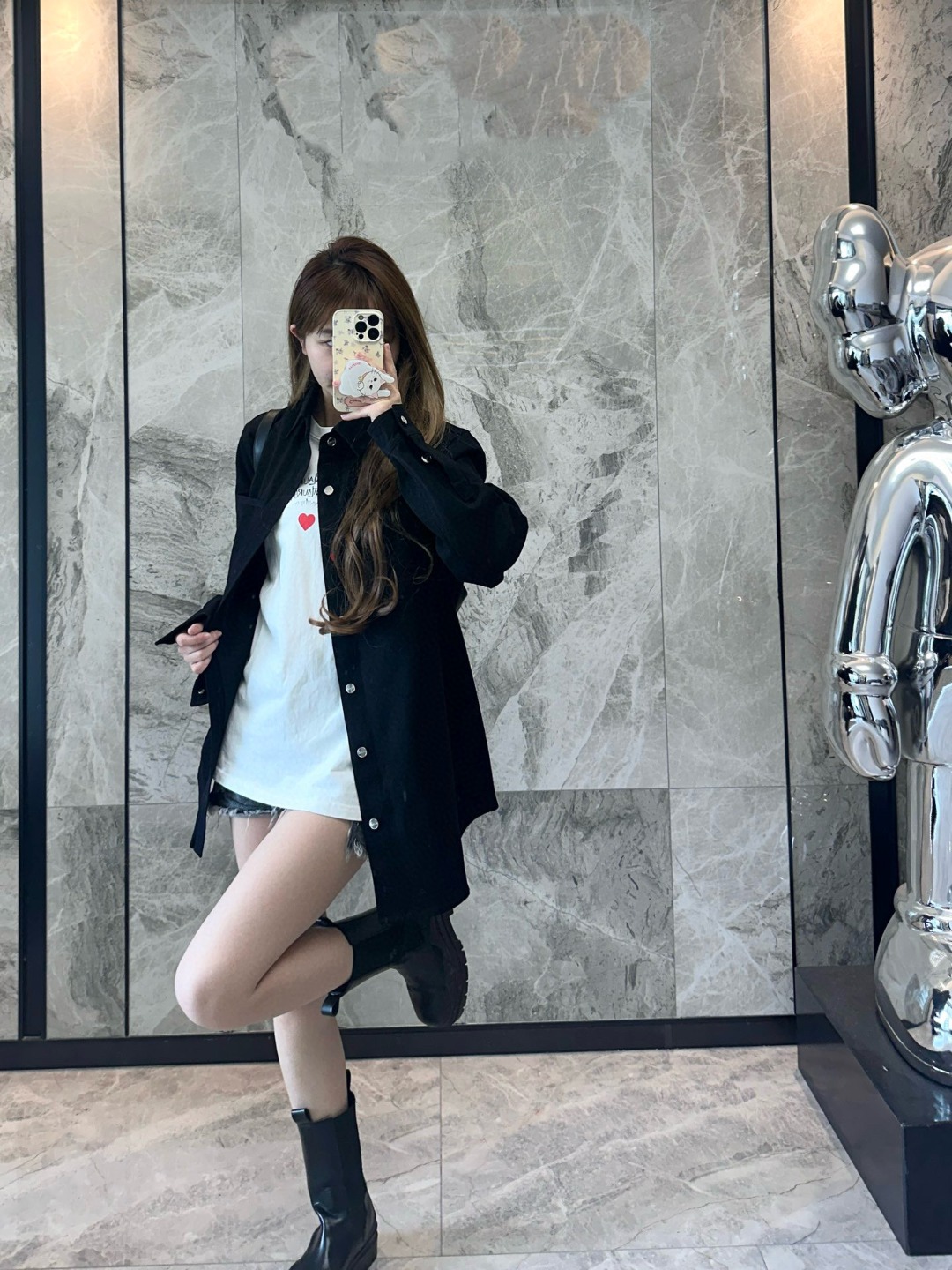 Red Button G Letter Rhinestone Embellished Long Sleeve Shirt – Image 4 Red Button G Letter Rhinestone Embellished Long Sleeve Shirt – Image 4