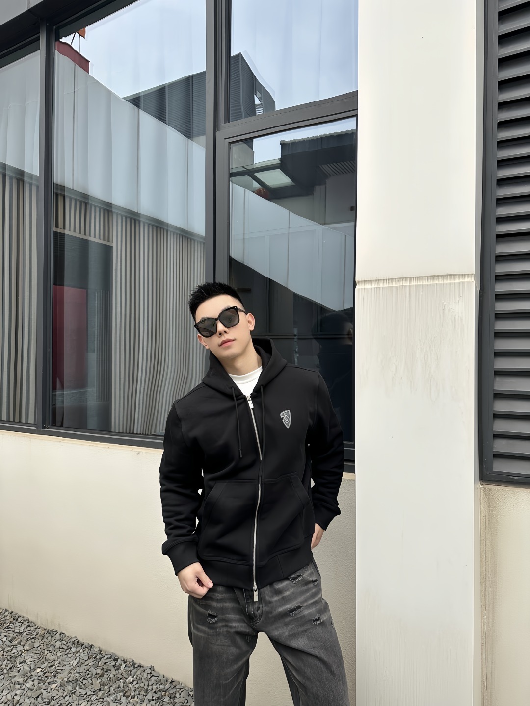 Bbrry B Shield Equestrian Knight Logo Hooded Jacket – Image 1 Bbrry B Shield Equestrian Knight Logo Hooded Jacket – Image 1