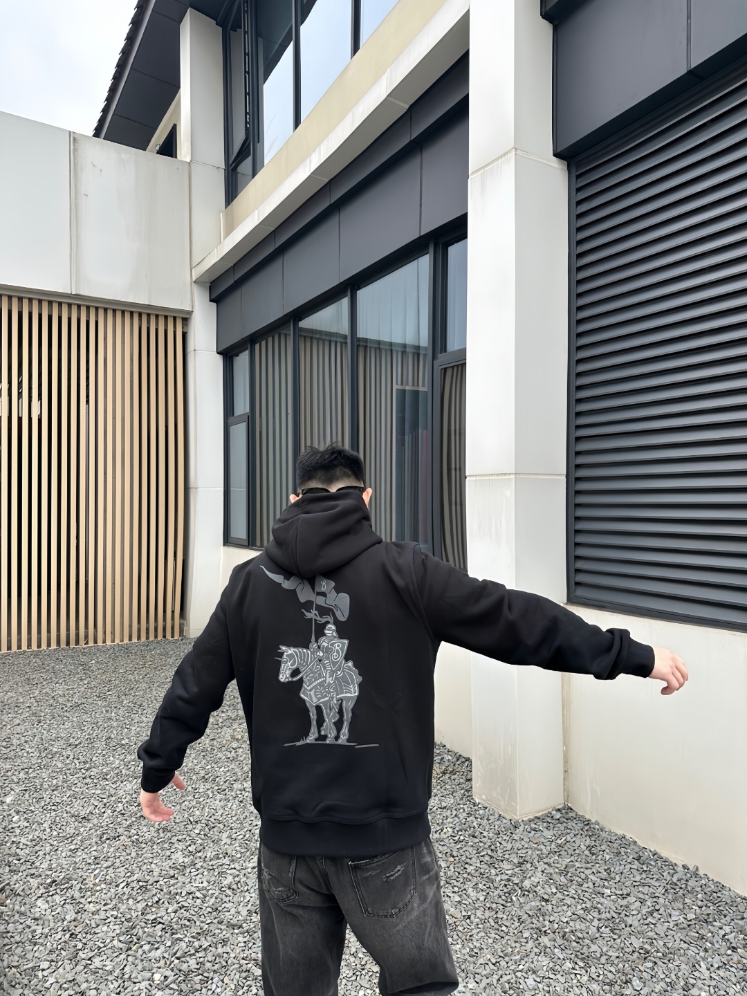 Bbrry B Shield Equestrian Knight Logo Hooded Jacket – Image 2 Bbrry B Shield Equestrian Knight Logo Hooded Jacket – Image 2