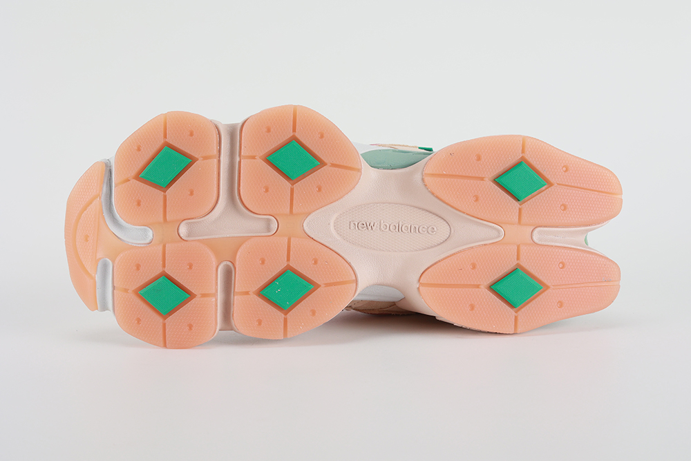 Joe Freshgoods X 9060 Penny Cookie Pink Replica