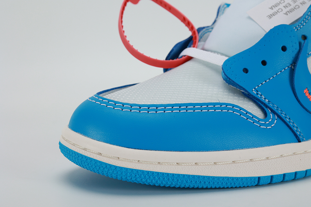 off-white-x-air-jordan-1-retro-high-og-unc-replica-1.webp Off White X Air Jordan 1 Retro High Og Unc Replica