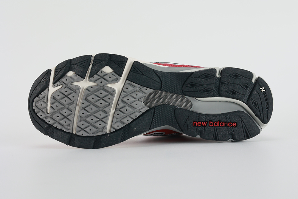 Teddy Santis X 990V3 Marblehead Replica – Image 4 Teddy Santis x 990v3 'Scarlet Marblehead' Replica