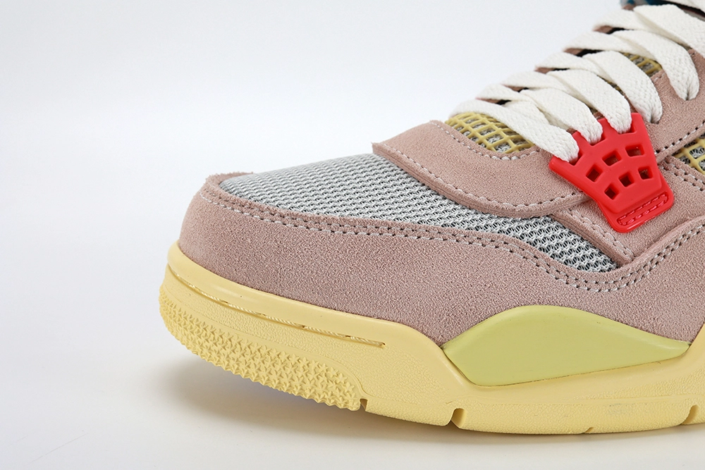 union-la-x-air-jordan-4-retro-guava-Ice-5.webp Union La X Air Jordan 4 Retro Guava Ice