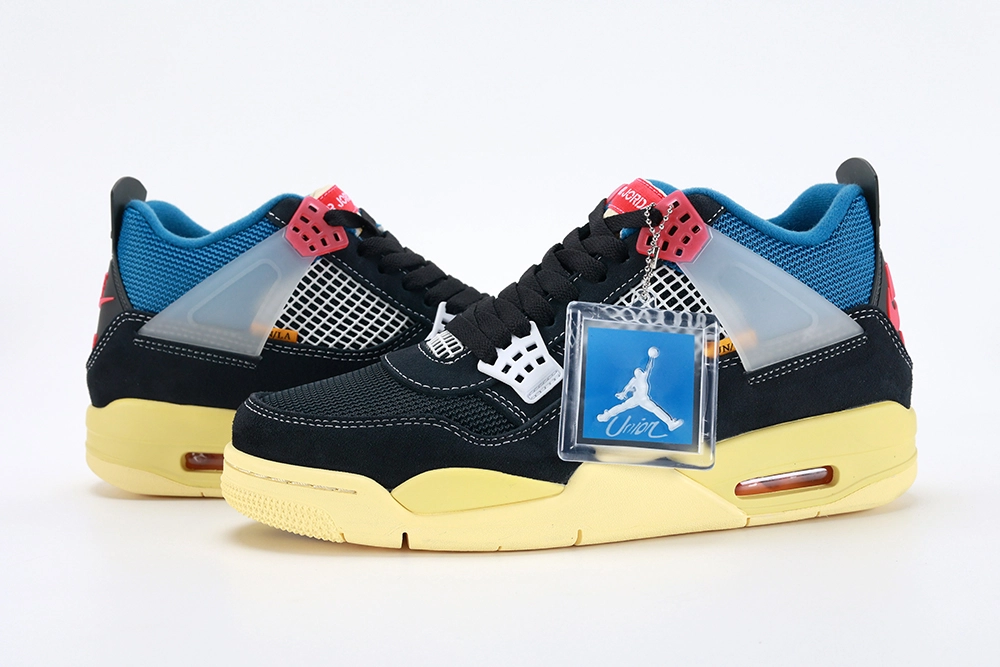 Union La X Air Jordan 4 Retro Off Noir – Image 2 Union LA x Air Jordan 4 Retro Off Noir Replica