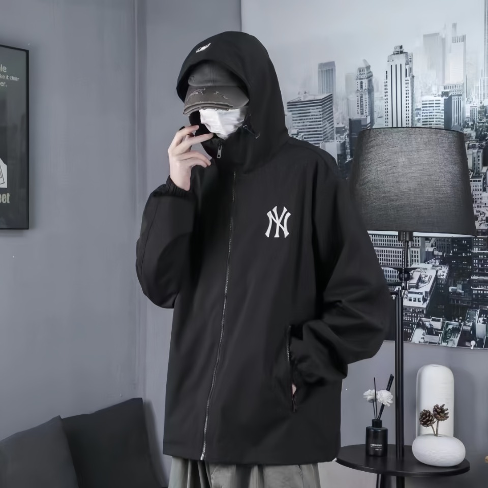 Mlb Ny Signature Lettering Back Print Hooded Jacket Black &ndash; Image 2