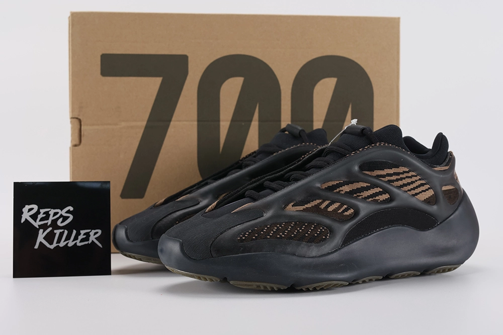 Yeezy 700 V3 Clay Brown Replica – Image 1 yeezy-700-v3-clay-brown-replica