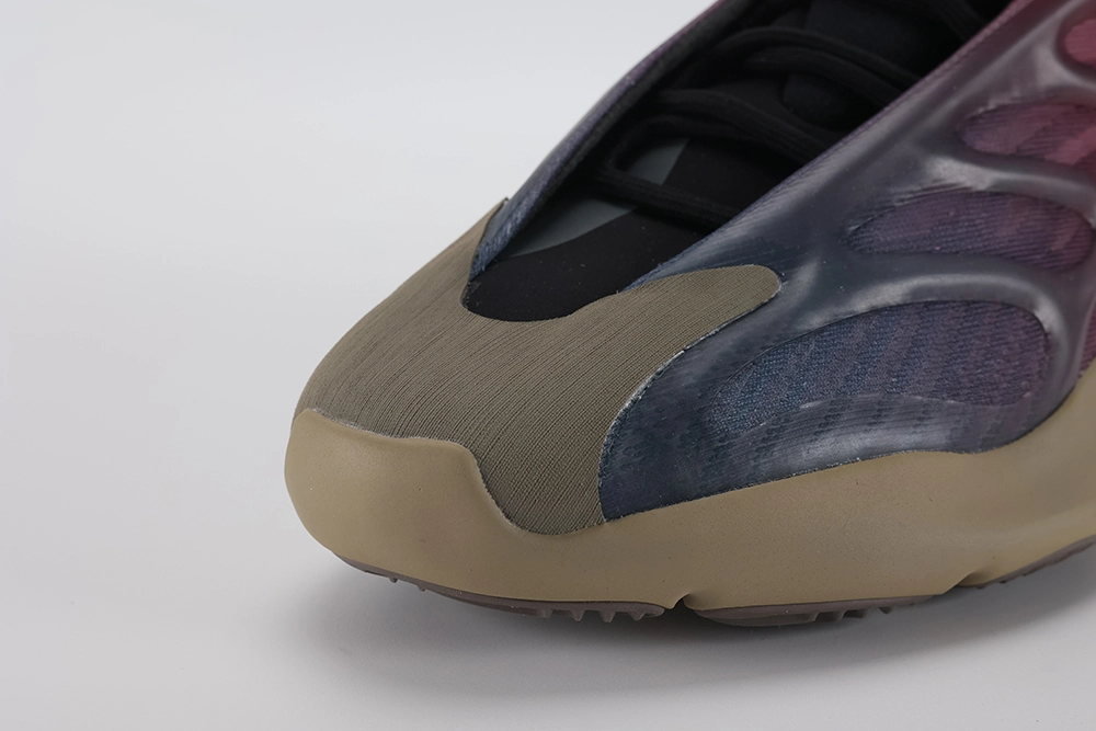 Yeezy 700 V3 Fade Carbon Replica