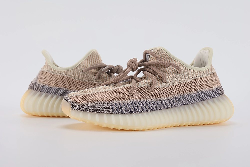Yeezy Boost 350 V2 Ash Pearl Replica – Image 2 yeezy-boost-350-v2-'ash-pearl'-replica