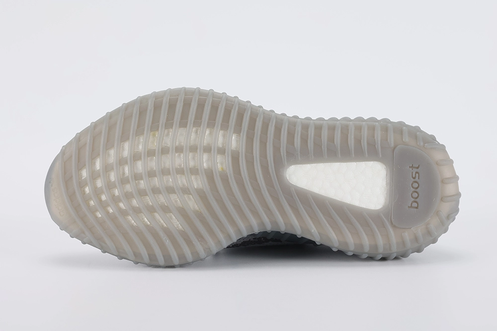 Yeezy Boost 350 V2 Beluga 2 0 Replica – Image 4 yeezy-boost-350-v2-'beluga-2.0'-replica