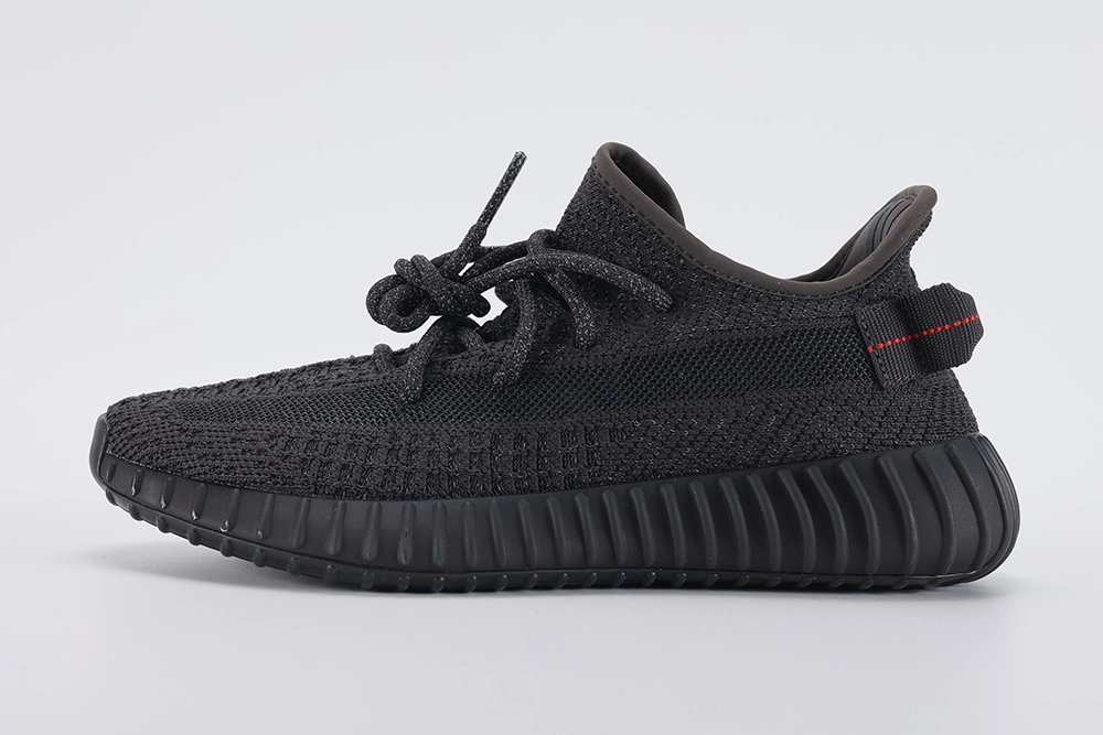 yeezy-boost-350-v2-black-reflective-replica-2.webp Yeezy Boost 350 V2 Black Reflective Replica