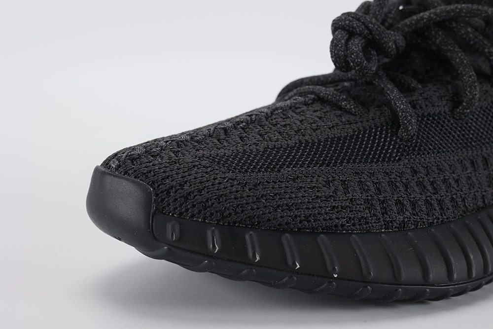 yeezy-boost-350-v2-black-reflective-replica-4.webp Yeezy Boost 350 V2 Black Reflective Replica