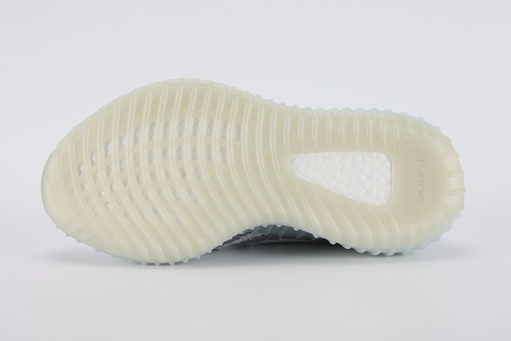 Yeezy Boost 350 V2 Blue Tint Replica – Image 4 yeezy-boost-350-v2-'blue-tint'-replica