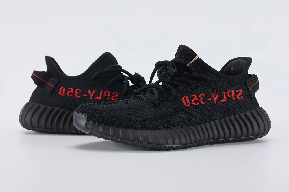 Yeezy Boost 350 V2 Bred Replica
