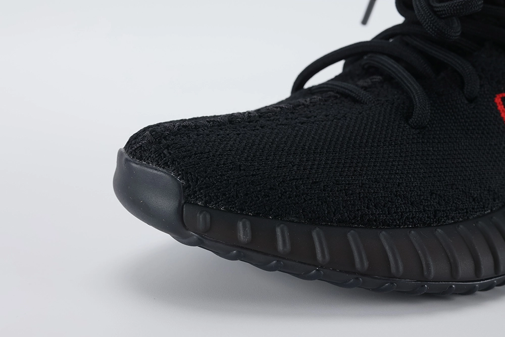 Yeezy Boost 350 V2 Bred Replica