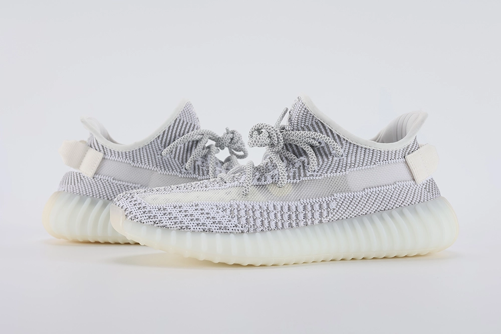 Yeezy Boost 350 V2 Static Non Reflective Replica – Image 2 yeezy-boost-350-v2-'static-non-reflective'-replica