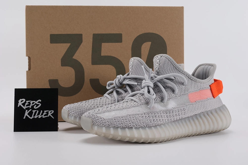 Yeezy Boost 350 V2 Tail Light Replica – Image 1 yeezy-boost-350-v2-'tail-light'-replica