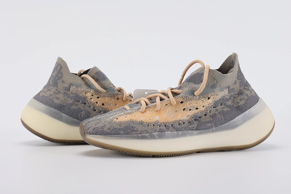 Yeezy Boost 380 Mist Reflective Replica – Image 2 yeezy-boost-380-'mist-reflective'-replica