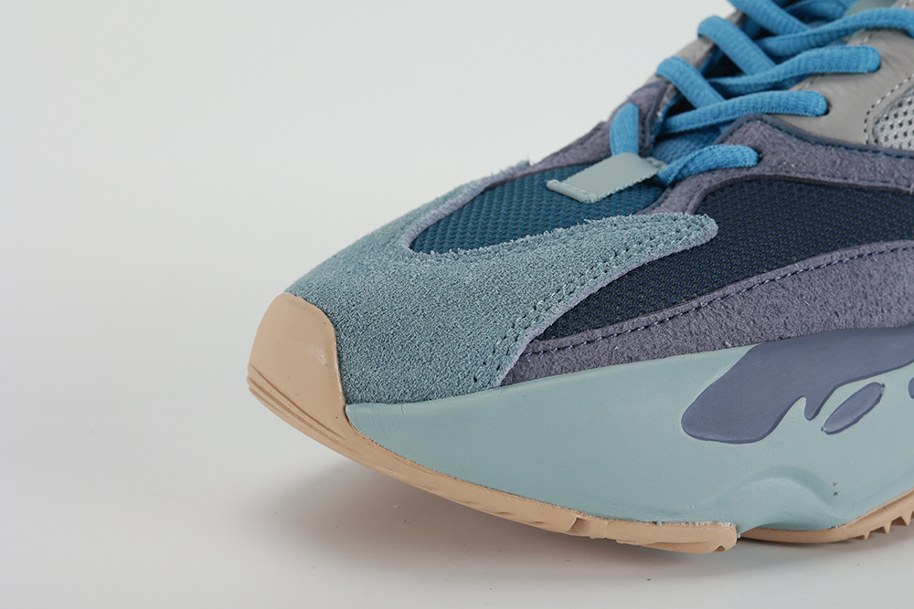 Yeezy Boost 700 Carbon Blue Replica