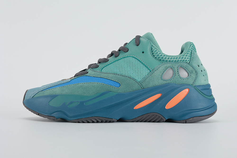 Yeezy Boost 700 Faded Azure – Image 3 Yeezy Boost 700 Faded Azure Replica