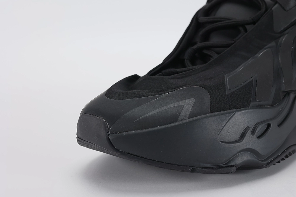 Yeezy Boost 700 Mnvn Triple Black Replica