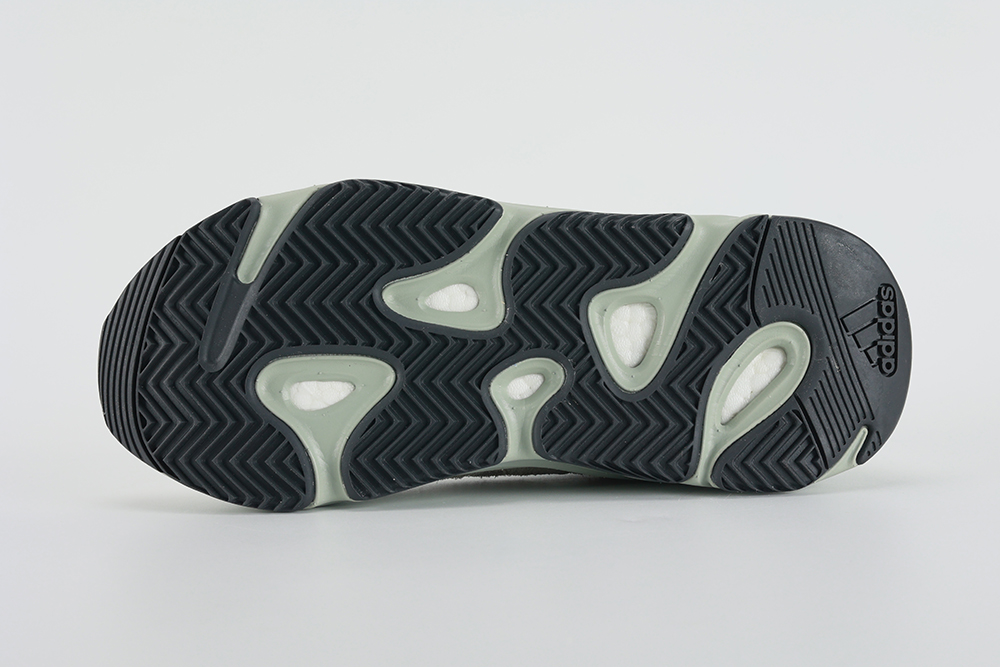 Yeezy Boost 700 Salt Replica – Image 4 Yeezy Boost 700 'Salt' Replica