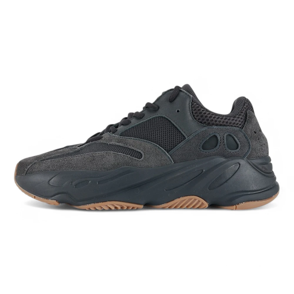 Yeezy Boost 700 Utility Black Replica