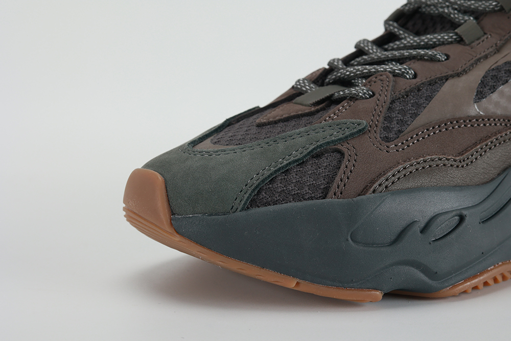 Yeezy Boost 700 V2 Geode