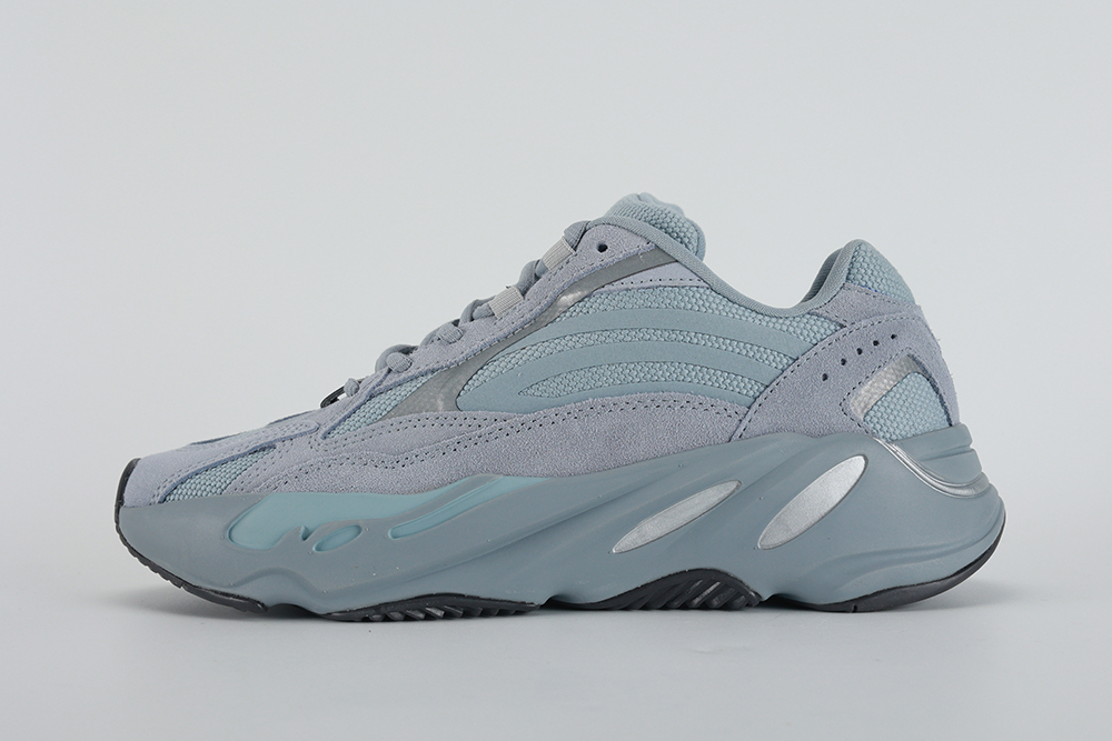 Yeezy Boost 700 V2 Hospital Blue Replica
